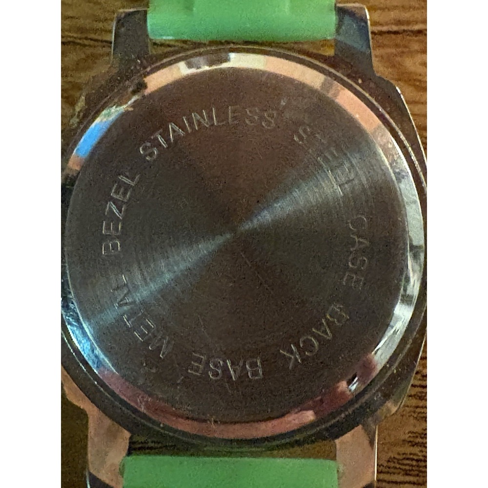 Bora Green‎ Quartz Silicone Band Wristwatch Unisex Works - Needs Battery - Picture 4 of 6
